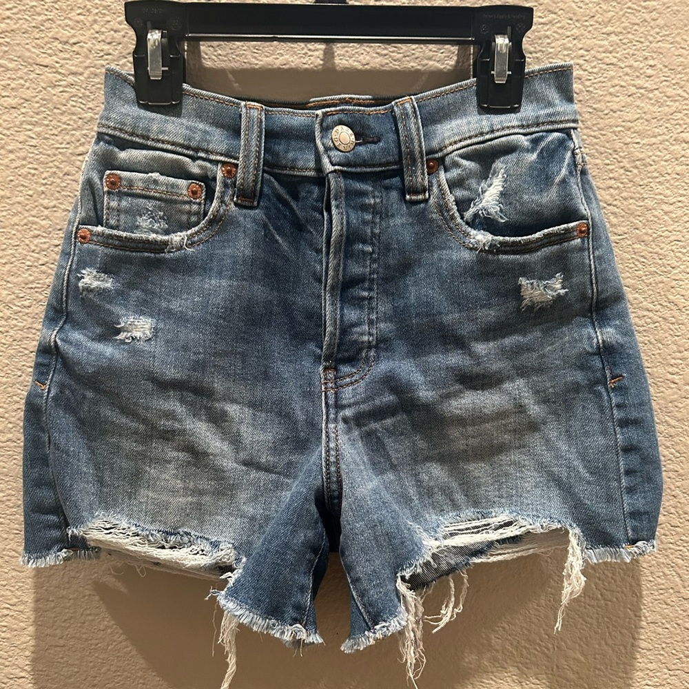 Daze size 24 denim shorts!